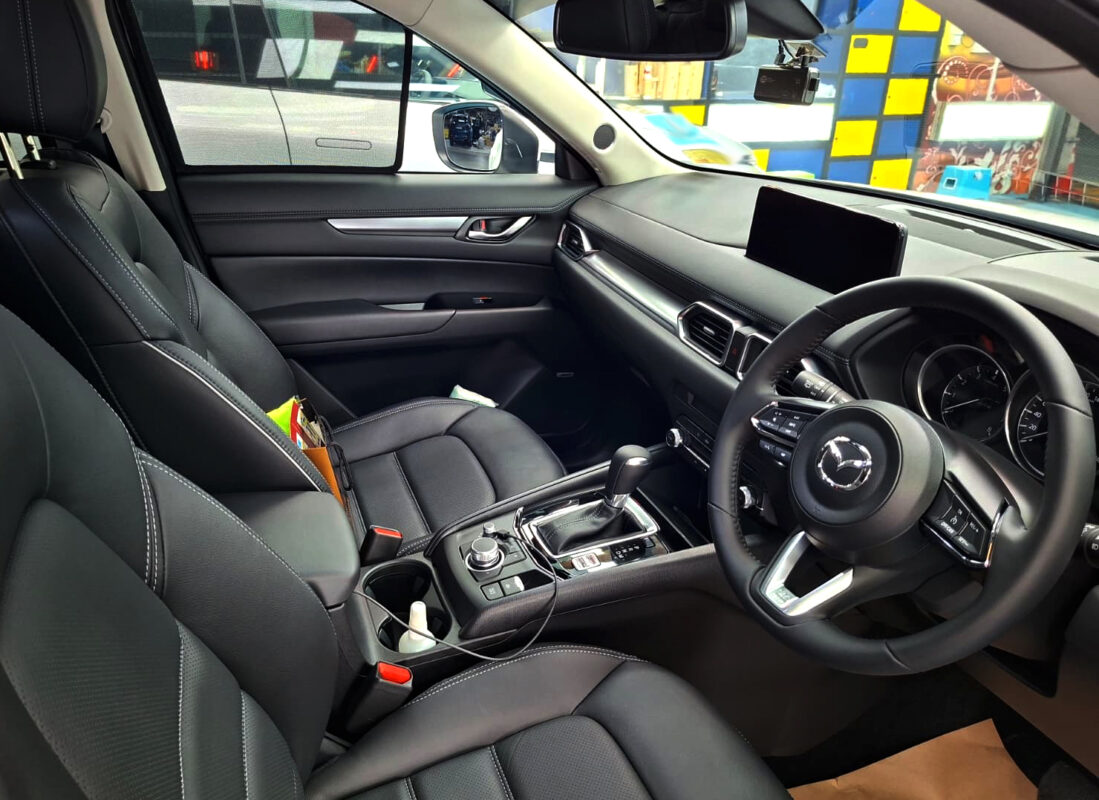 Detail of the Mazda CX-5's bodywork sealed with ZeTough Titanium.