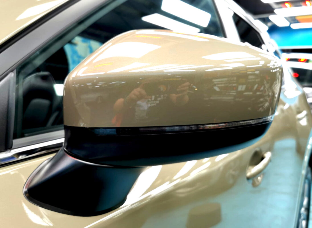 Side panel of the Mazda CX-5 with the ceramic finish locked in.