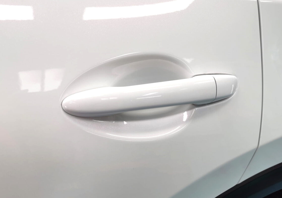 The coated paintwork of the Mazda CX-5, clean and sharp.
