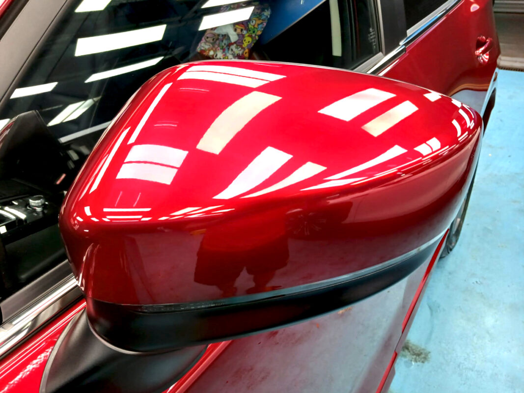 Side panel of the Mazda CX-5 with the ceramic finish locked in.