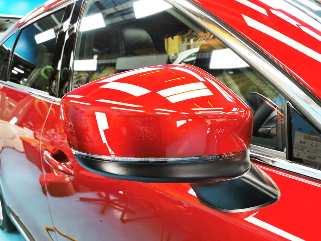 Side panel of the CX-8 with the ceramic finish locked in.