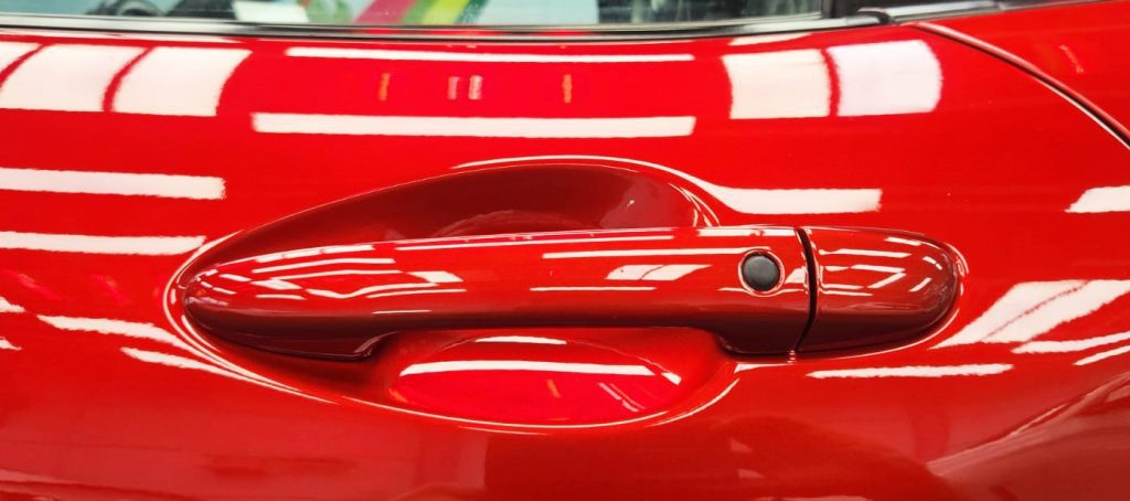 Side panel of the Mazda MX-5 with the ceramic finish locked in.