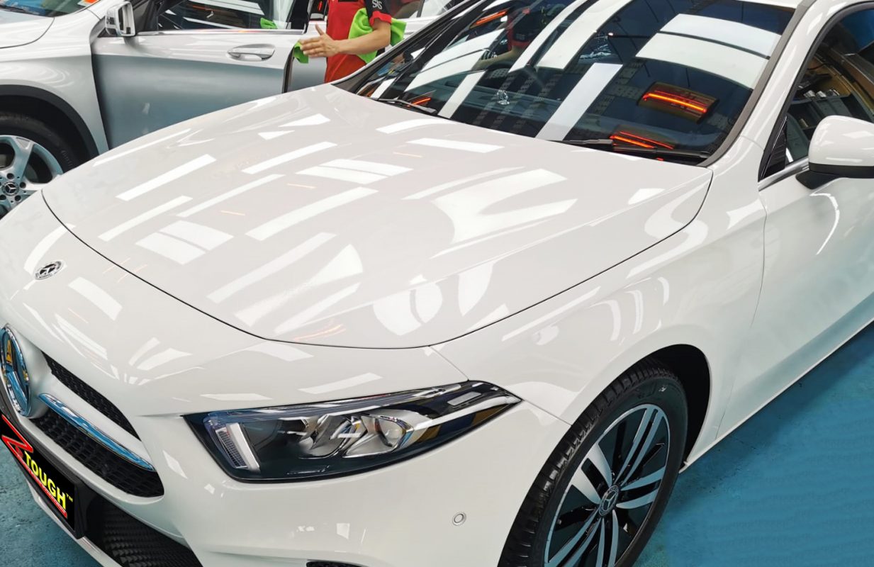 The Mercedes-Benz A180 from a side angle after the ceramic coating.