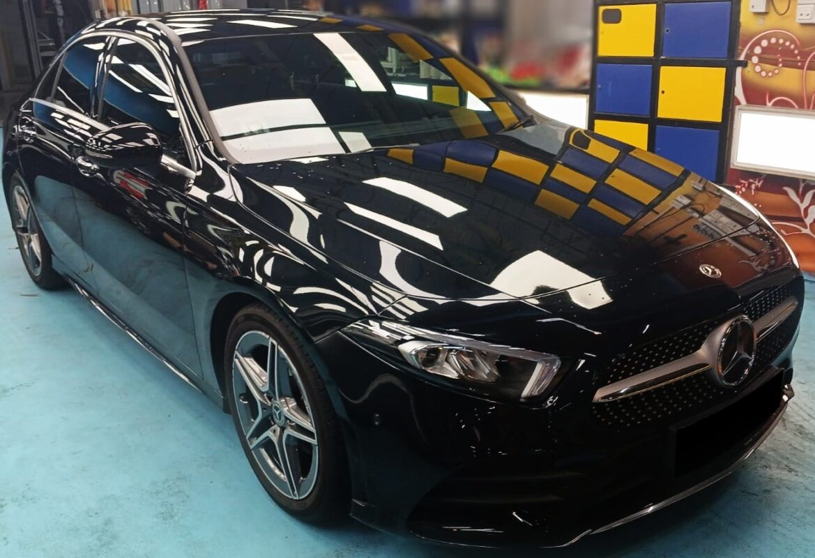 The Mercedes-Benz A180 as it arrived at Revol Carz, front three-quarter view showing the original condition.