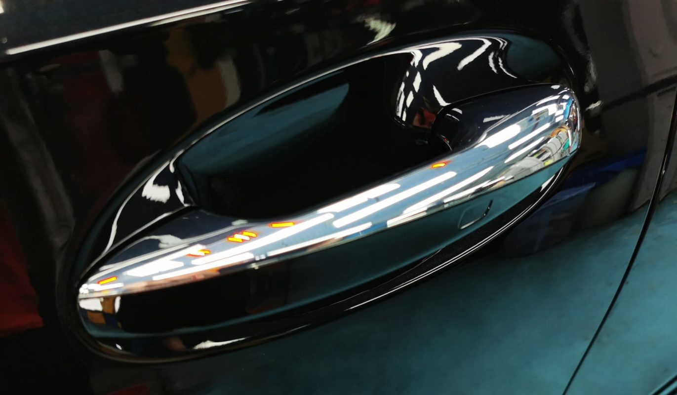 Front three-quarter view of the Mercedes-Benz A180 after coating.