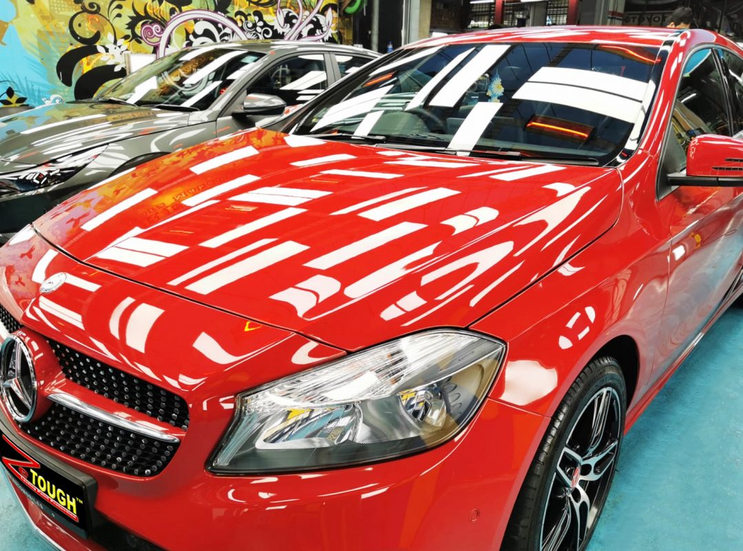 The Mercedes-Benz A180 from a side angle after the titanium coating.