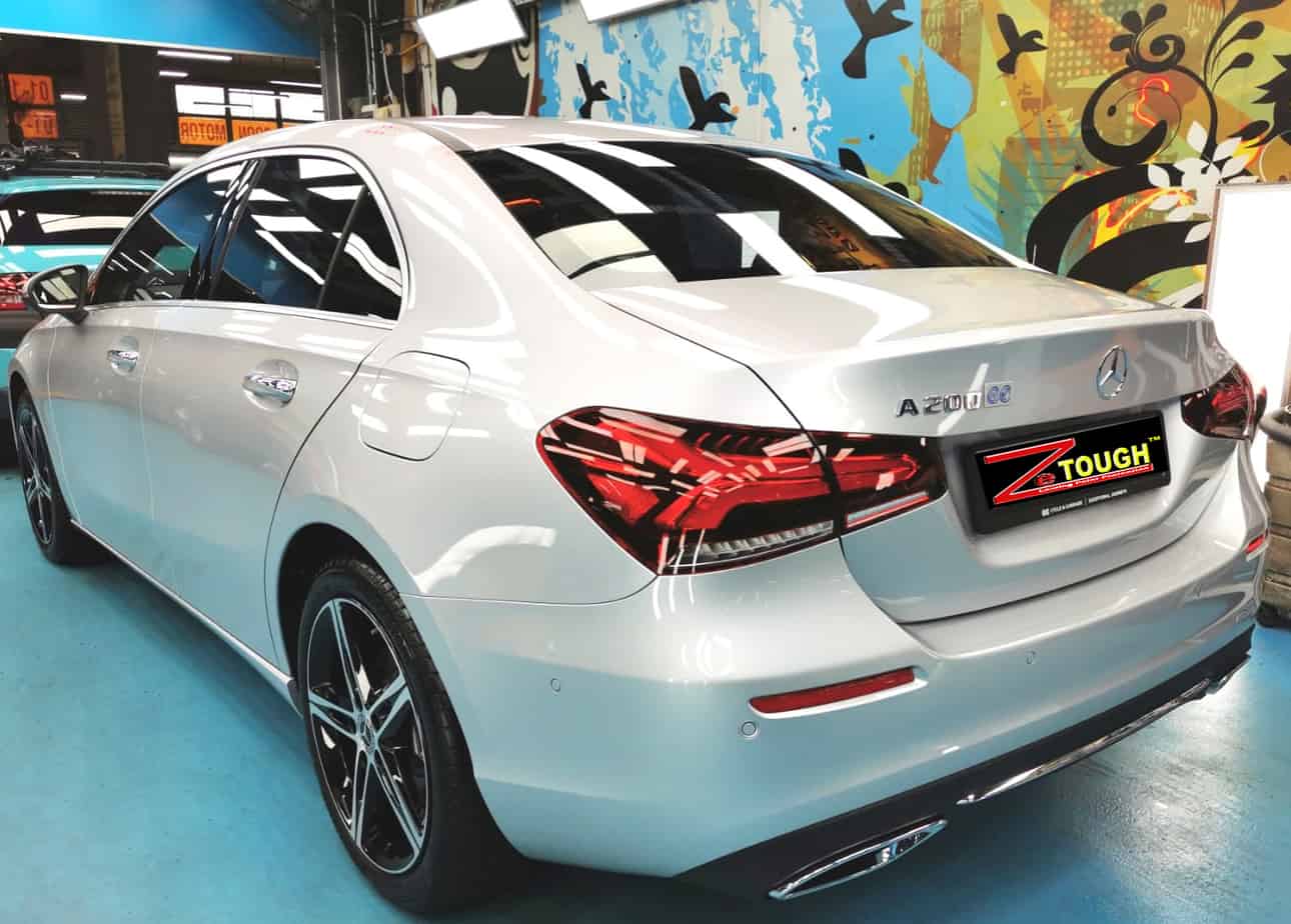 Side panel of the Mercedes-Benz A200 with the ceramic finish locked in.
