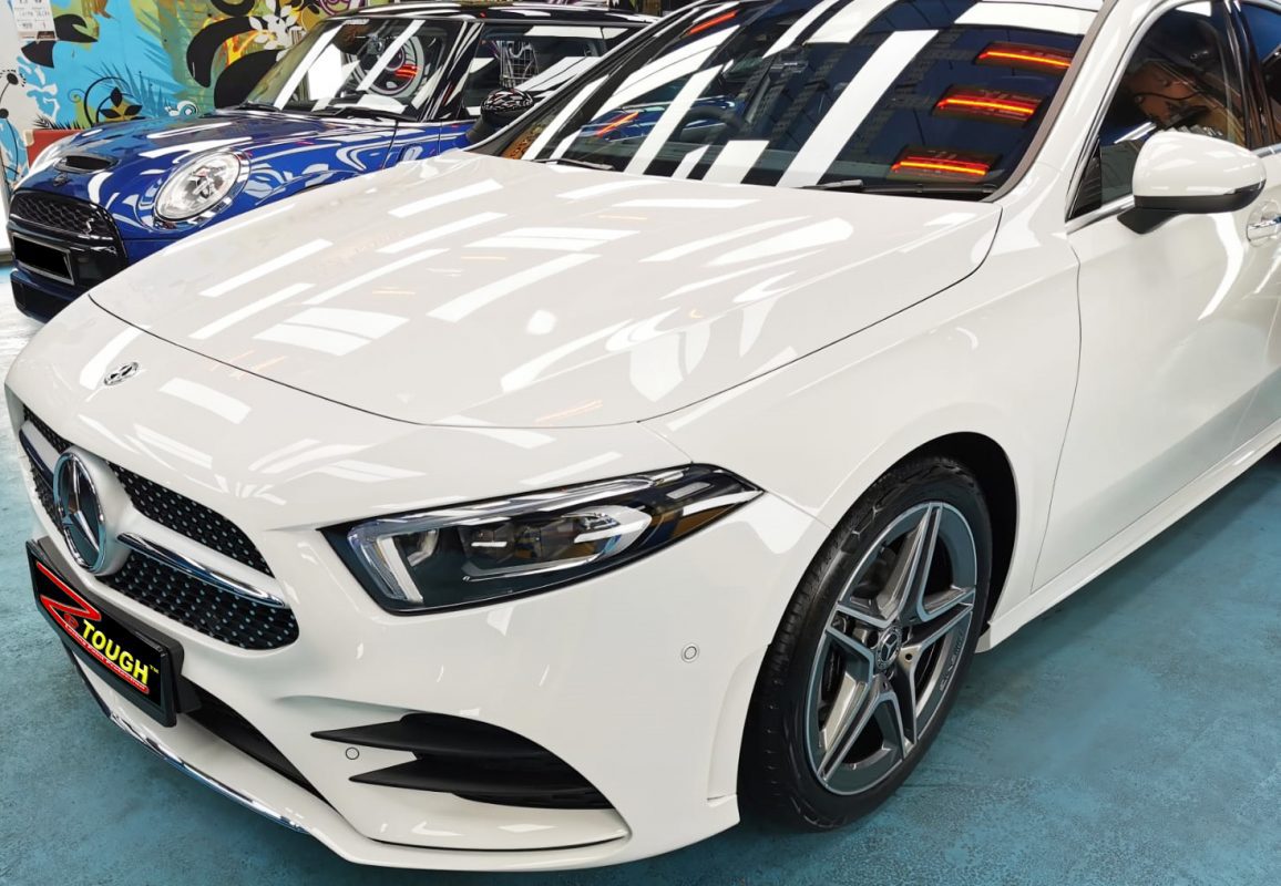The A200's coated paintwork showing clean reflections.