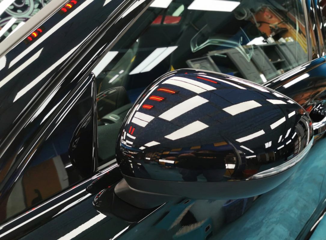 Side panel of the Mercedes-Benz AMG A45 with the ceramic finish locked in.