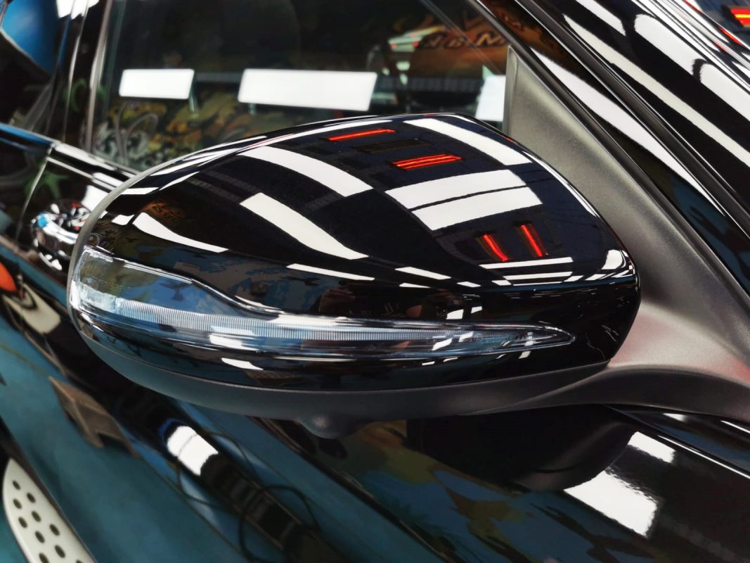 Side panel of the Mercedes-Benz AMG GLC43 with the ceramic finish locked in.