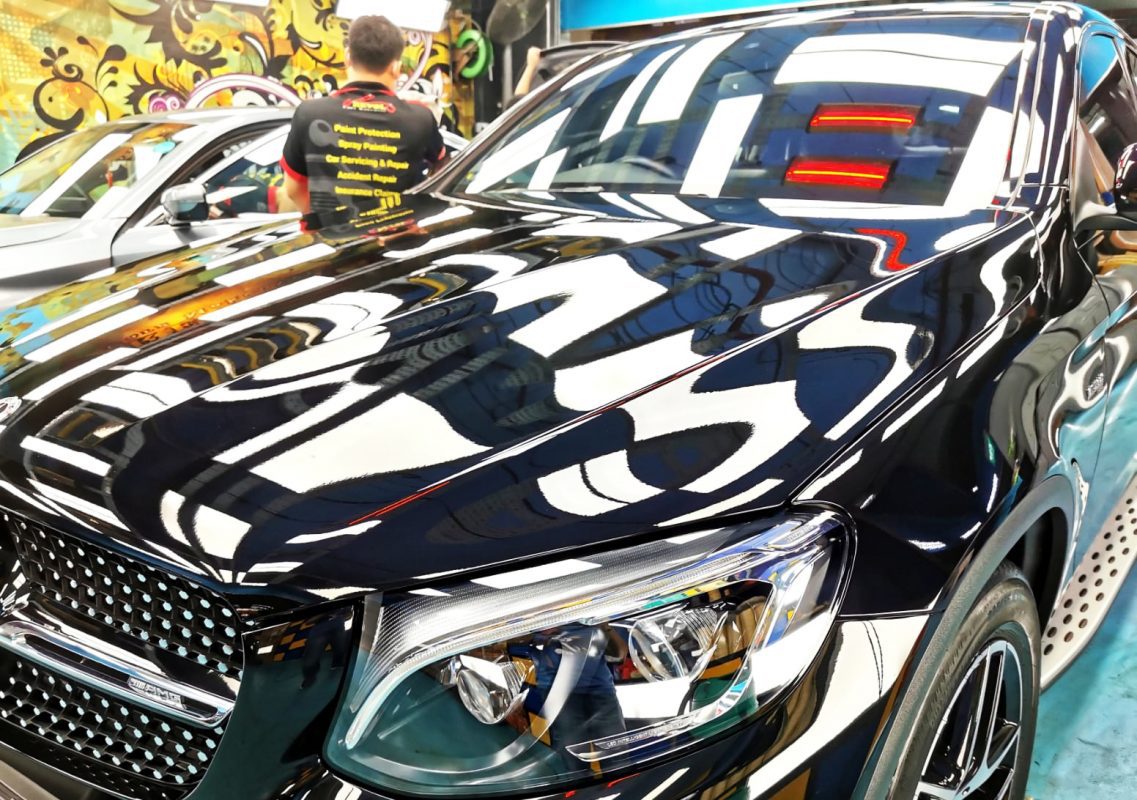 The Mercedes-Benz AMG GLC43 from a side angle after the titanium coating.