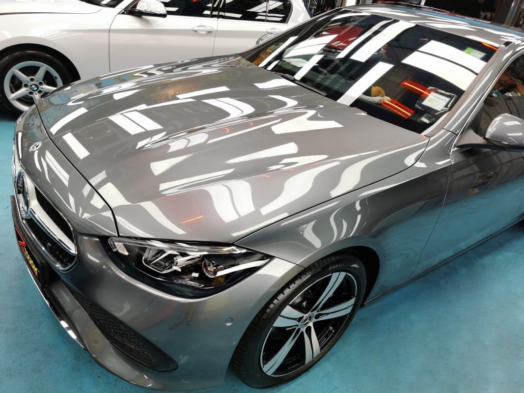 The Mercedes-Benz C180 from a side angle after the titanium coating.