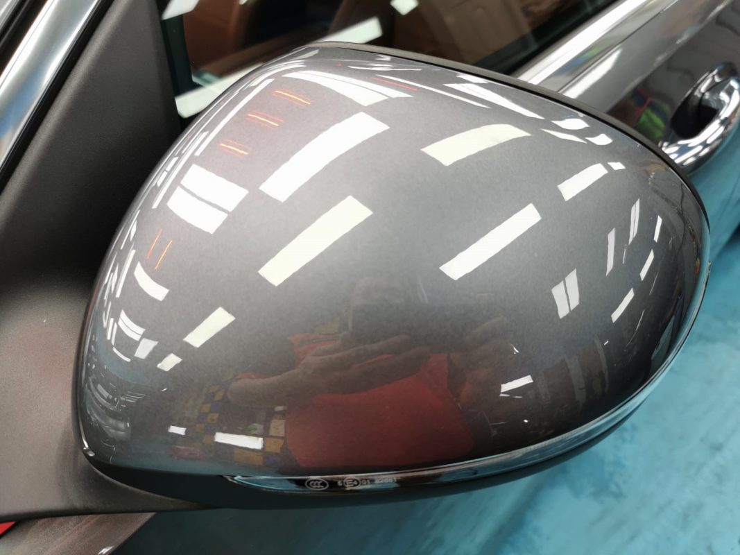 Side panel of the C180 with the titanium finish locked in.