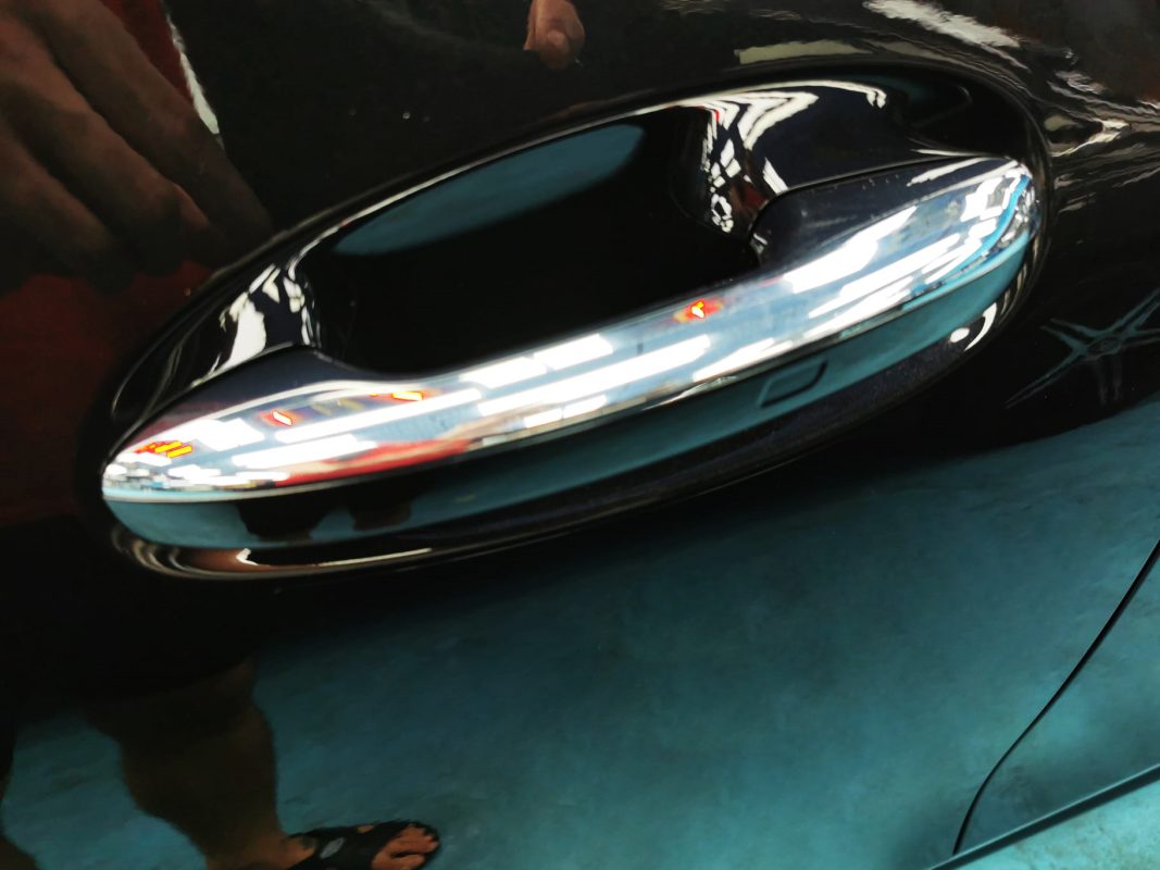 Front three-quarter view of the Mercedes-Benz C180 after coating.