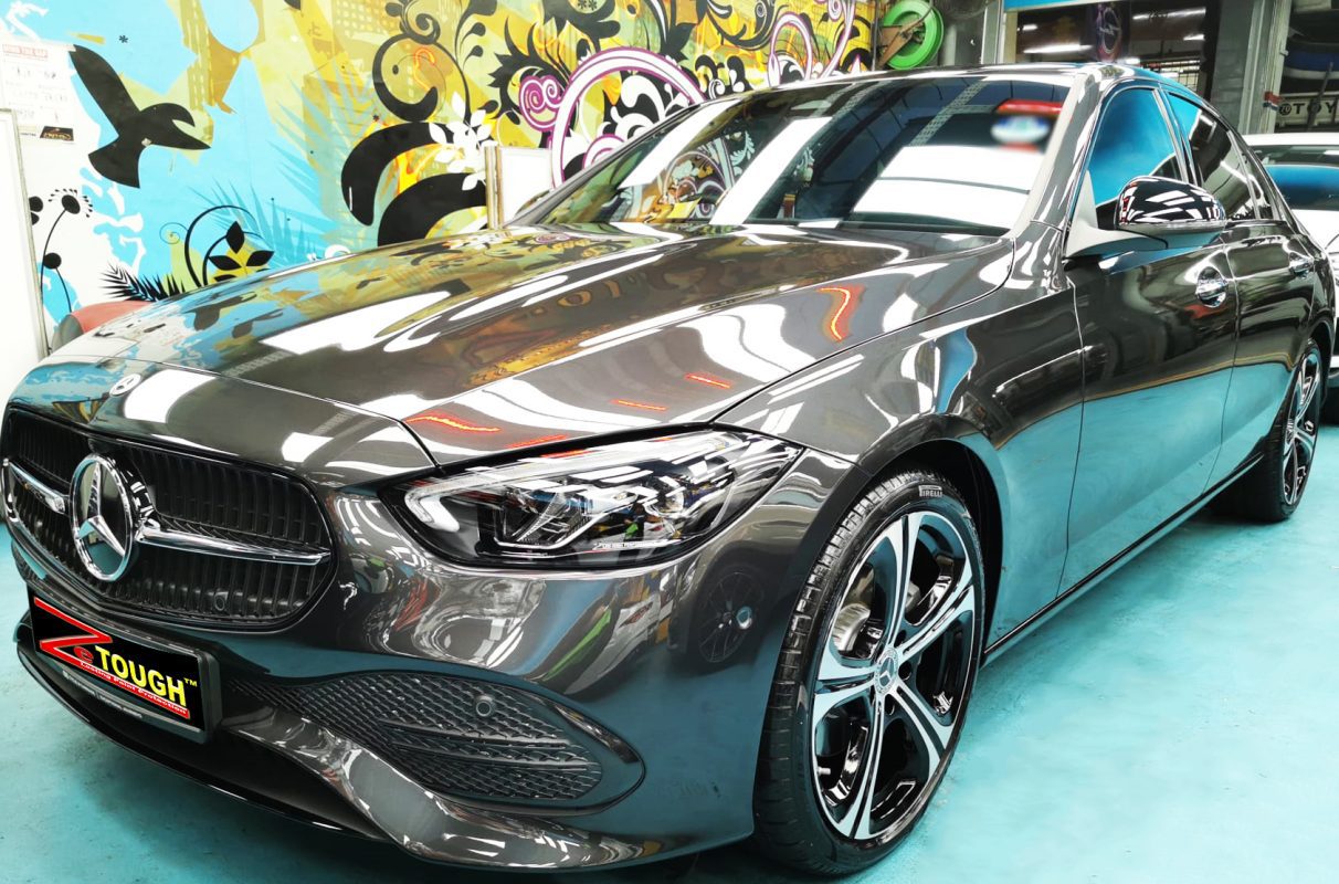 Mercedes-Benz C200, sealed with ZeTough Ceramic at Revol Carz.