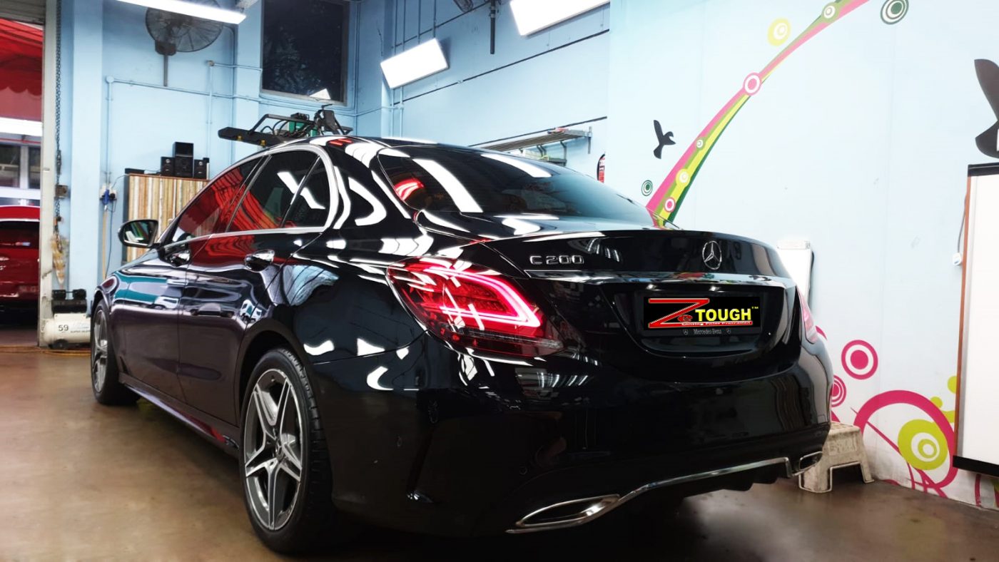 Front three-quarter view of the Mercedes-Benz C200 AMG after coating.