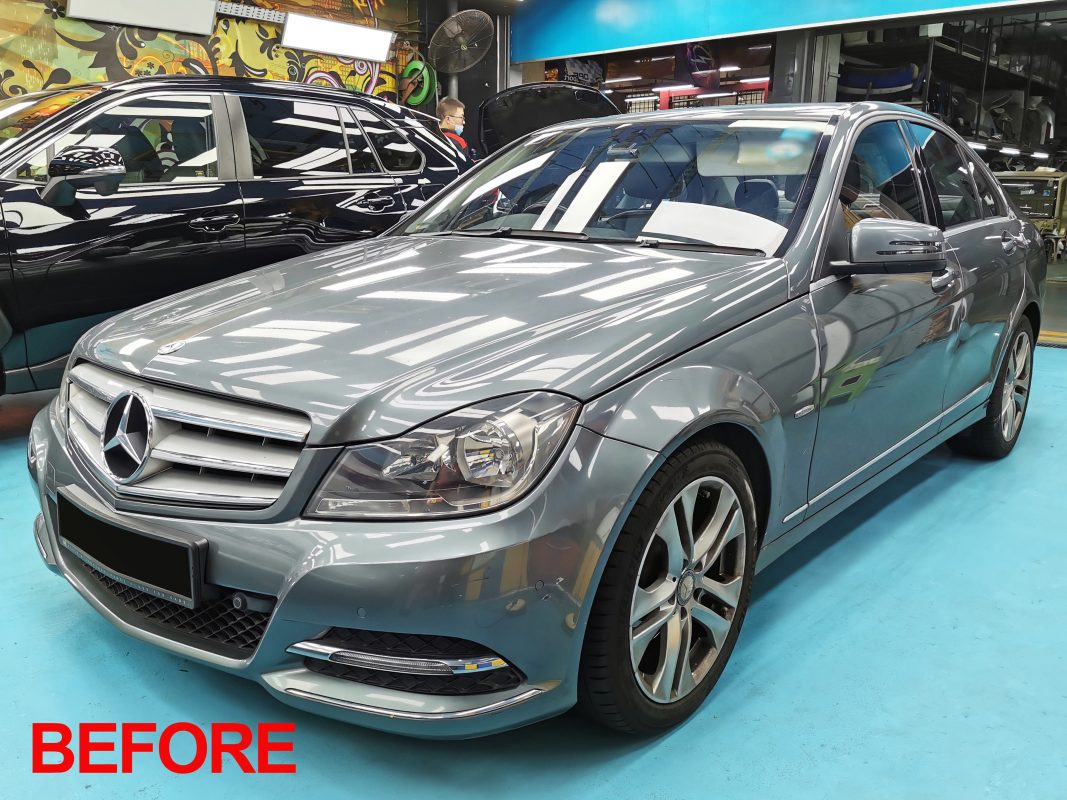 The Mercedes-Benz C200 after the full respray.