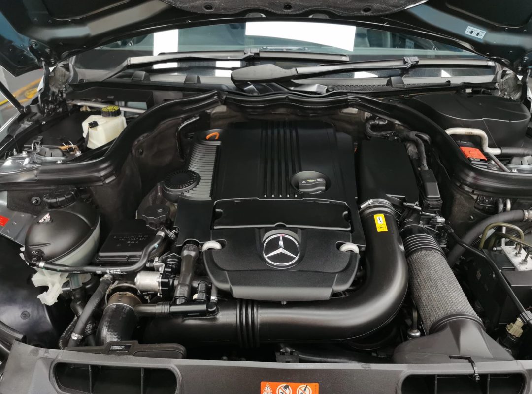 Glossy body panels on the C200 after the ceramic coating.