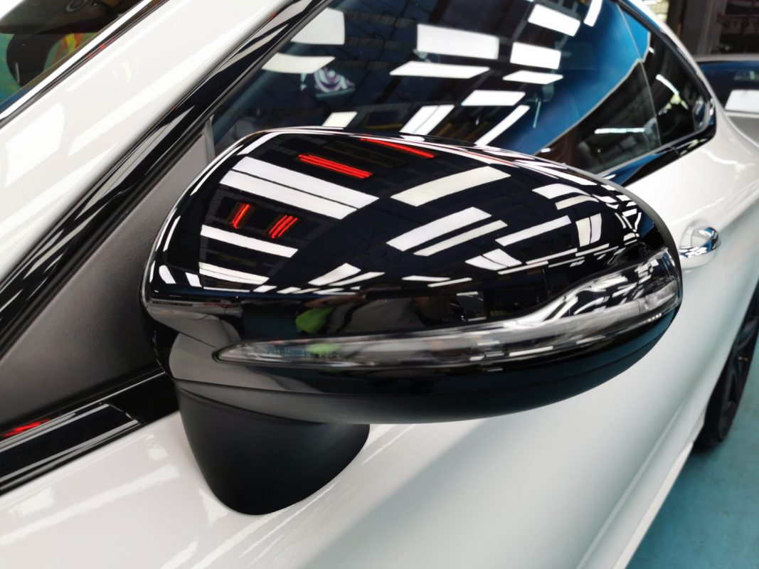 Side panel of the Mercedes-Benz C43 AMG with the ceramic finish locked in.
