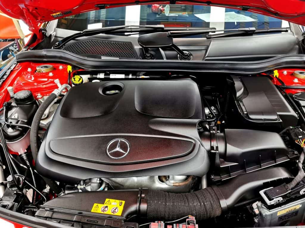 Detail of the red Mercedes-Benz CLA 180's bodywork sealed with ZeTough Ceramic.