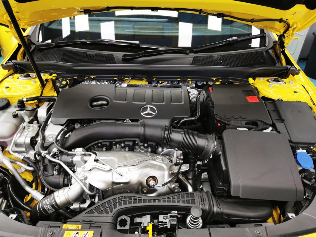 Detail of the Mercedes-Benz CLA250's bodywork sealed with ZeTough Titanium.