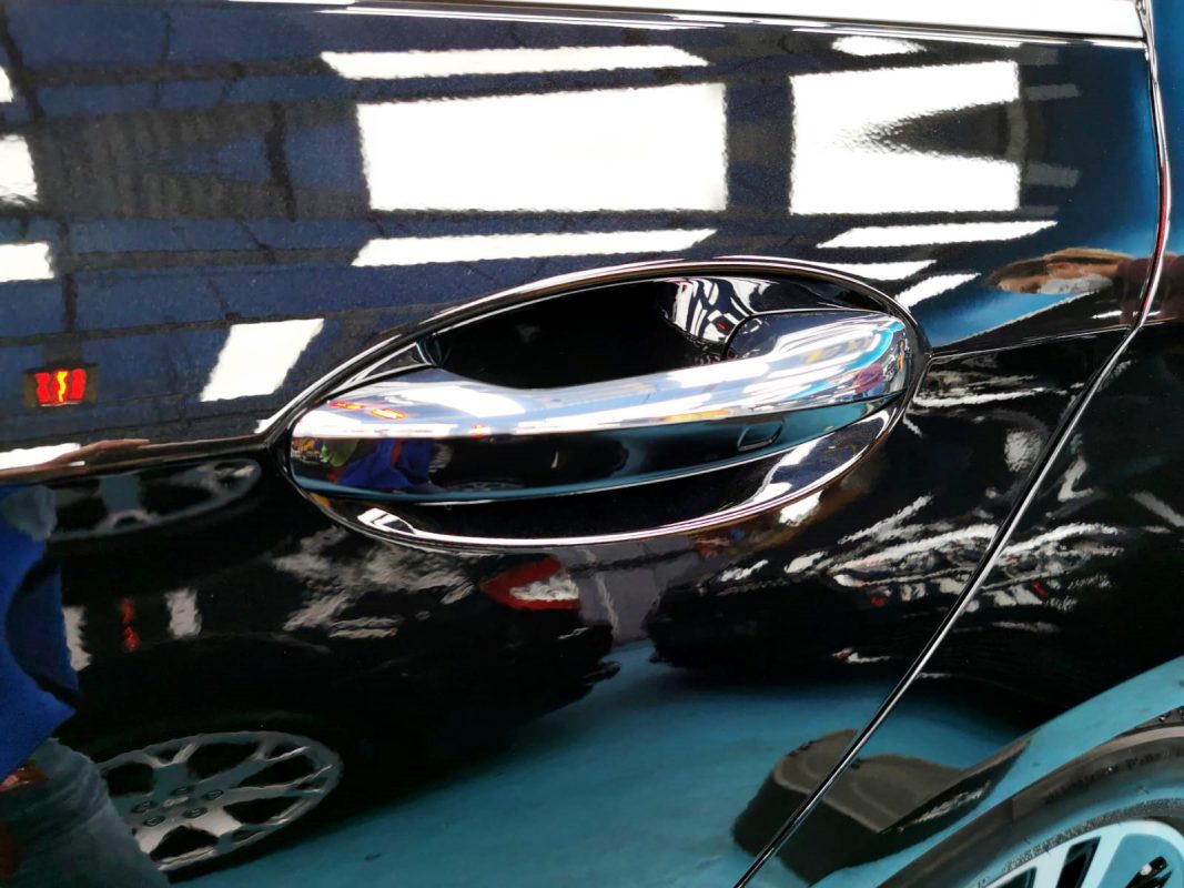 Front three-quarter view of the Mercedes-Benz E180 after coating.