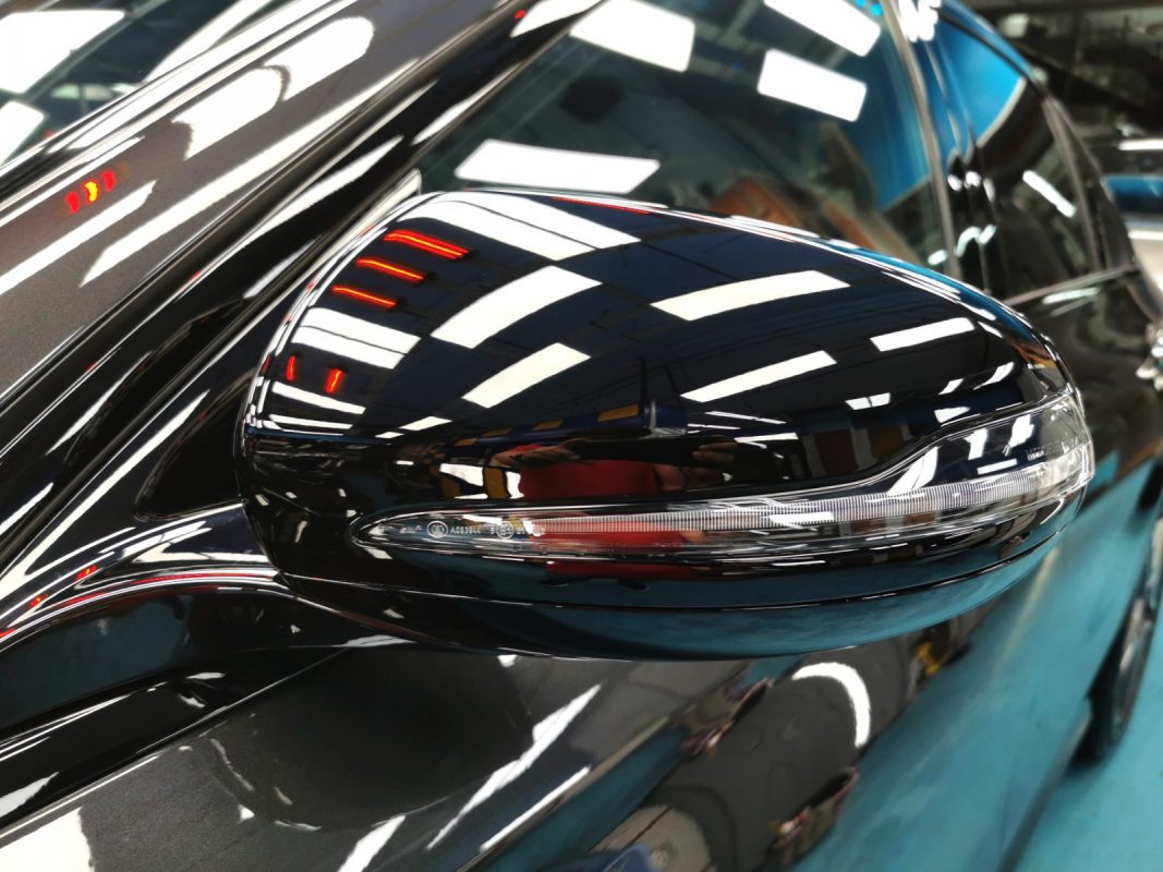 Side panel of the Mercedes-Benz E200 AMG with the ceramic finish locked in.