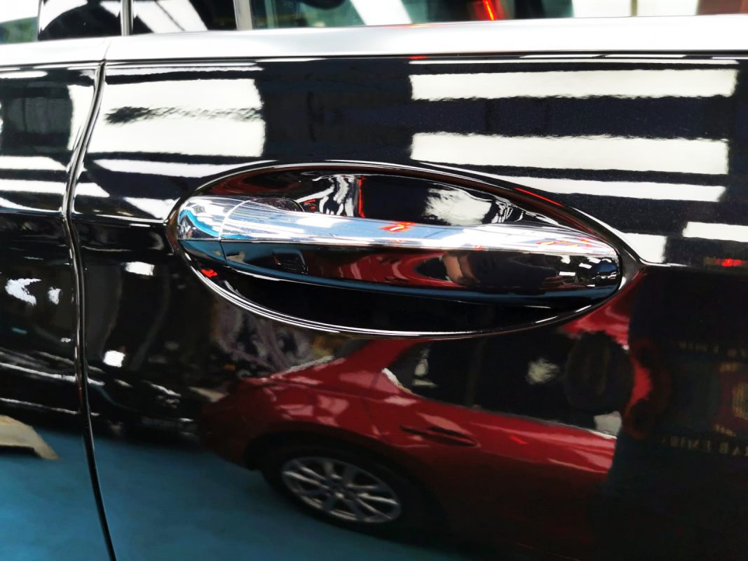 Front three-quarter view of the E200 after coating.