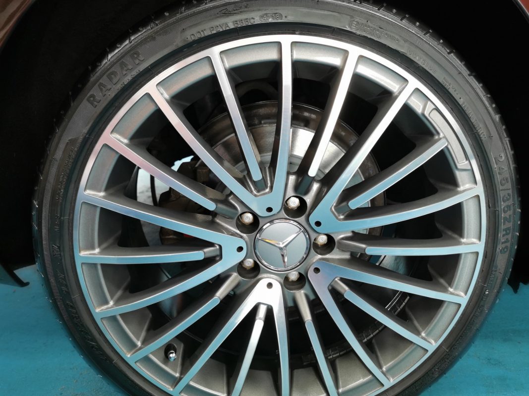The Mercedes-Benz E200 ready for collection after the respray.