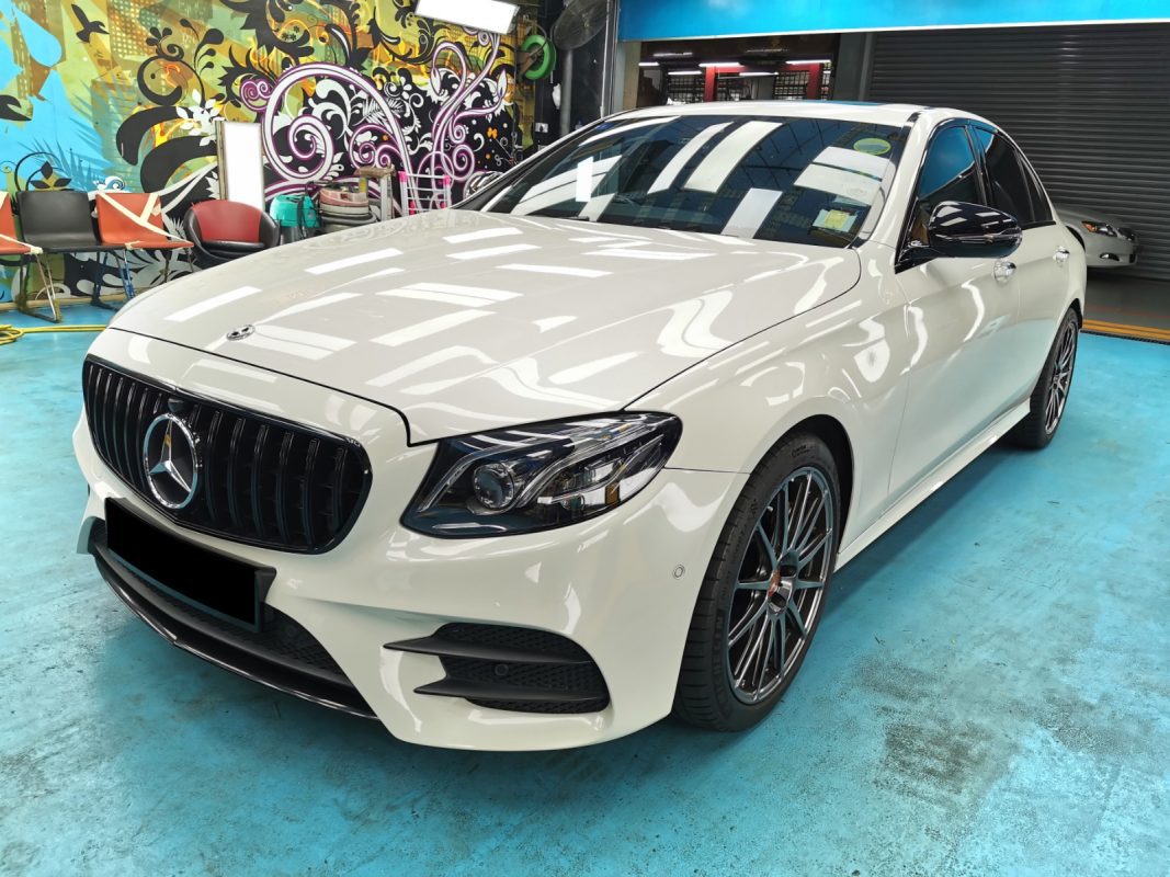 The Mercedes-Benz E200 as it arrived at Revol Carz before the respray.