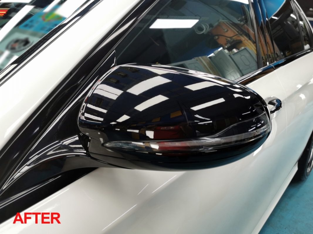 Glossy body panels on the resprayed E200.