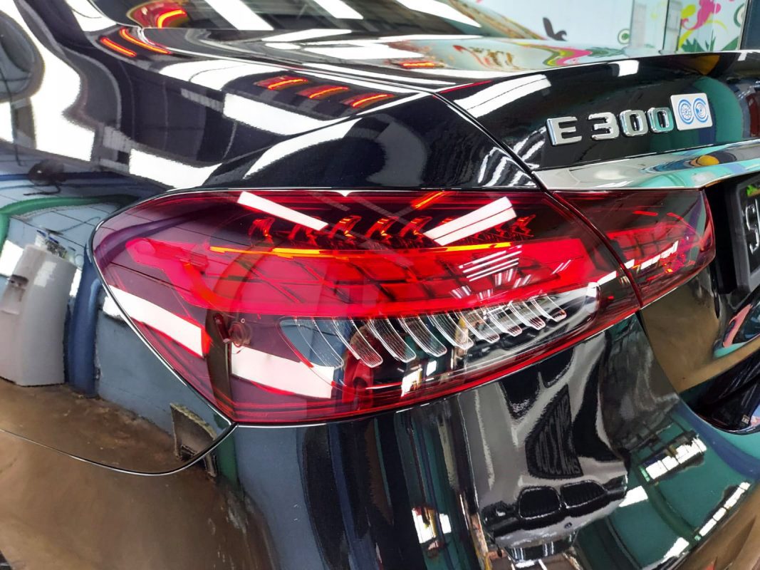 The bonnet of the E300 under workshop lighting.