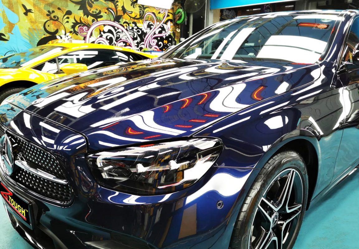 Side view of the Mercedes-Benz E300e after the titanium coating.