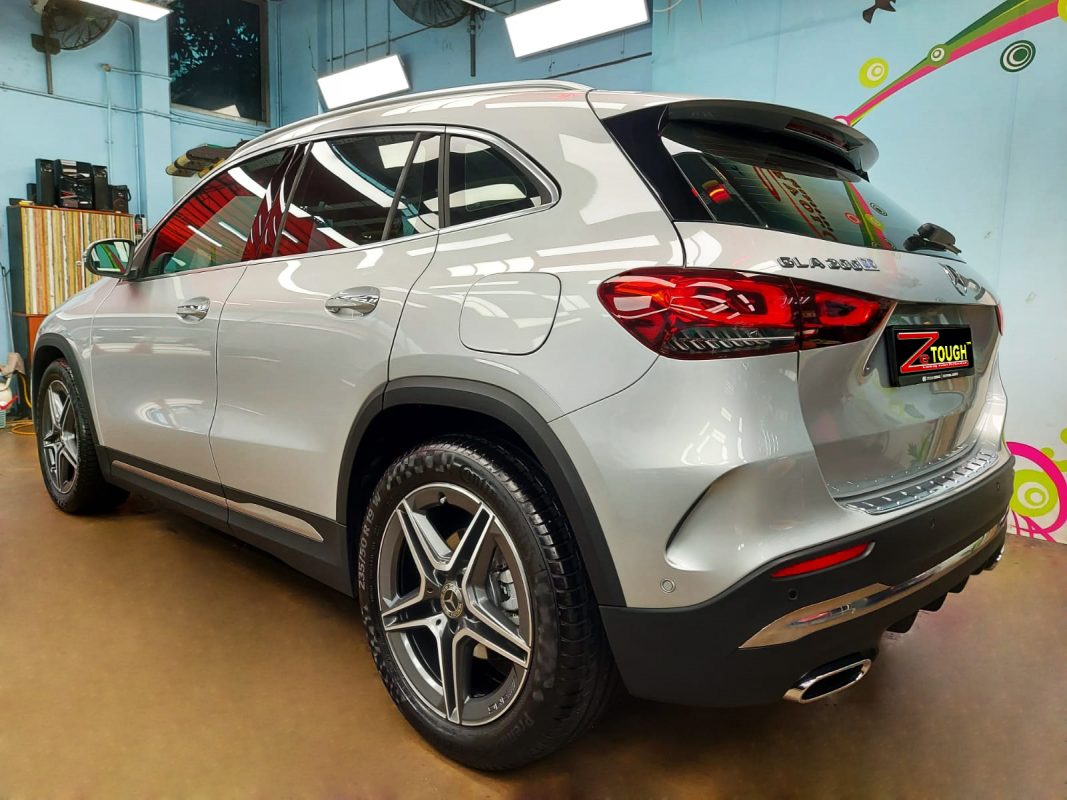 Rear quarter of the GLA 200, glossy and protected.