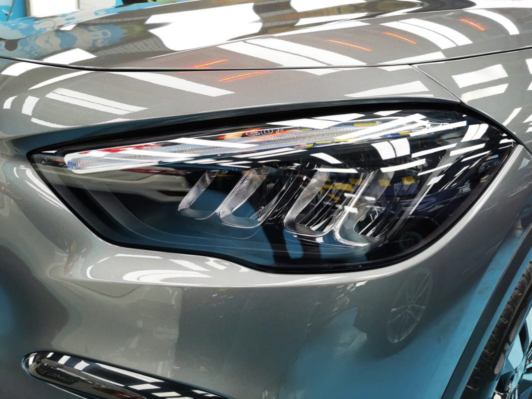 The GLA180's coated paintwork showing clean reflections.