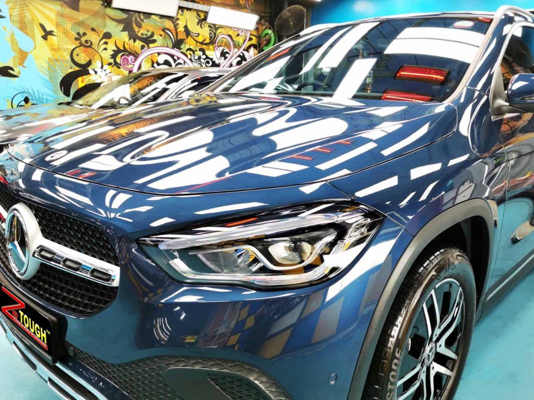 The Mercedes-Benz GLA180 from a side angle after the ceramic coating.