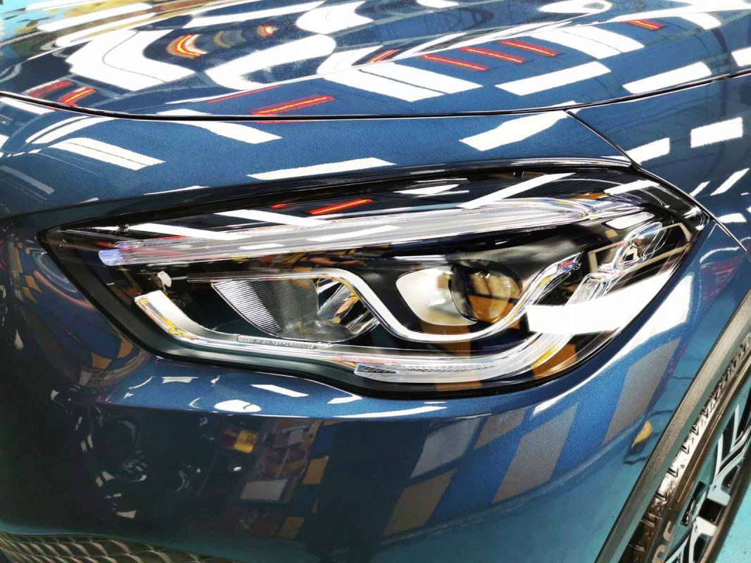The GLA180's coated paintwork showing clean reflections.