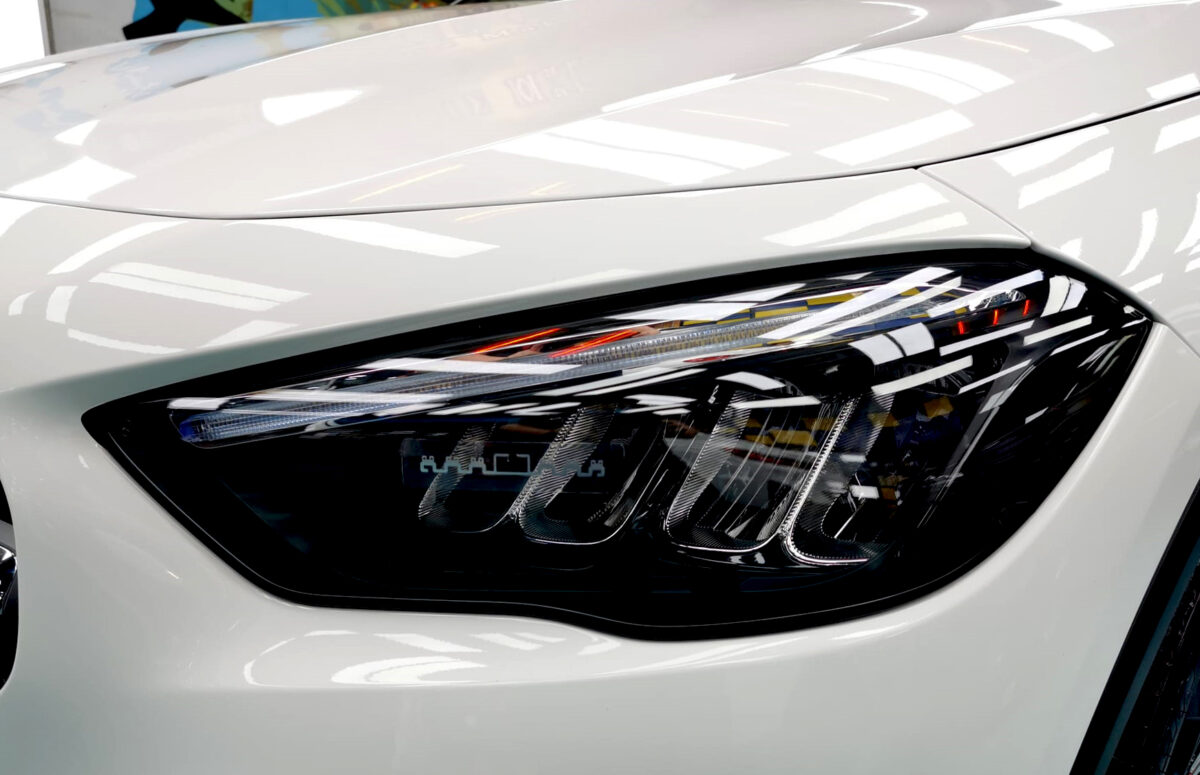 The GLA180's coated paintwork showing clean reflections.