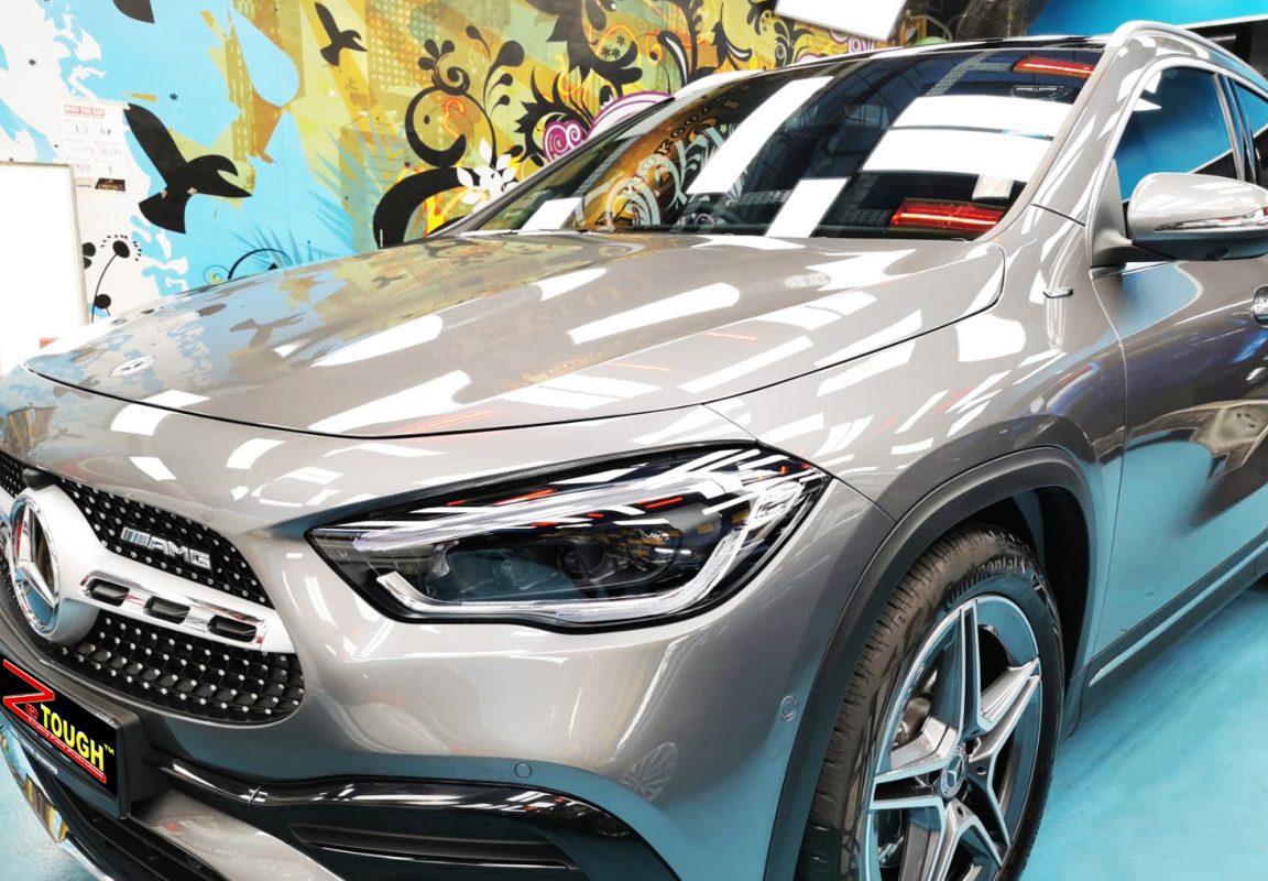The Mercedes-Benz GLA200 from a side angle after the ceramic coating.