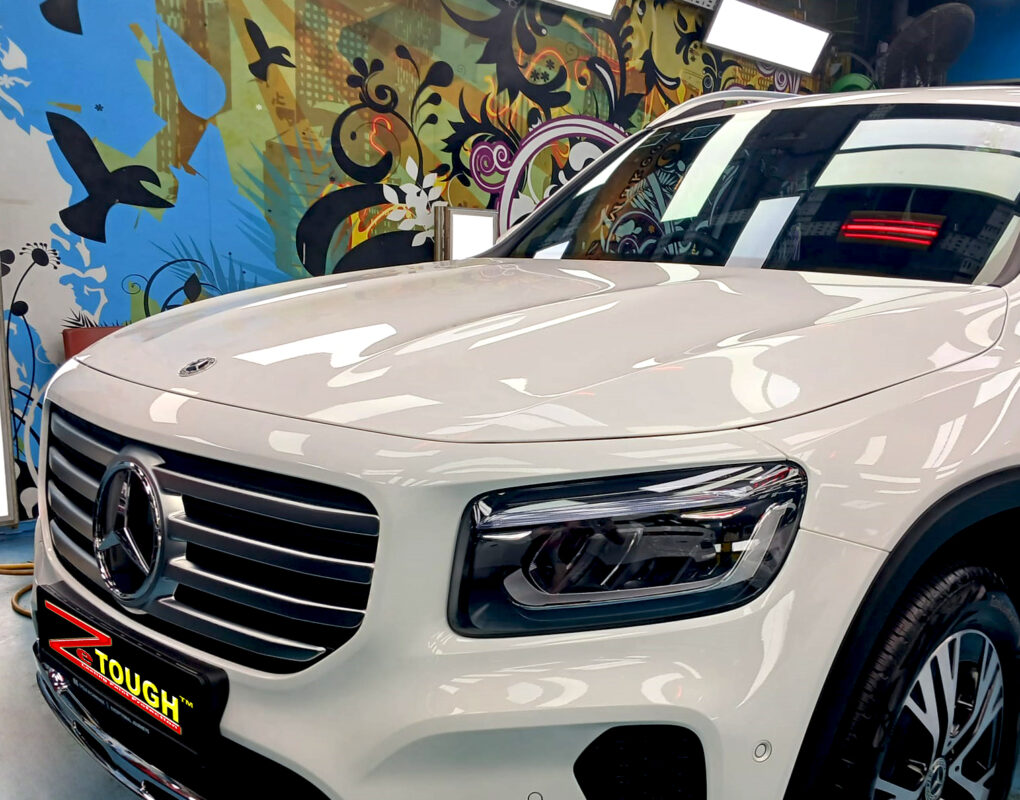The Mercedes-Benz GLB180 from a side angle after the titanium coating.