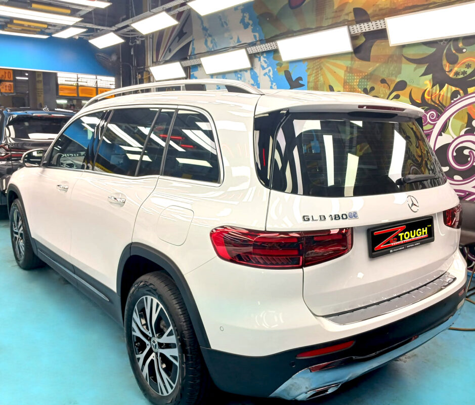 Front three-quarter view of the Mercedes-Benz GLB180 after coating.