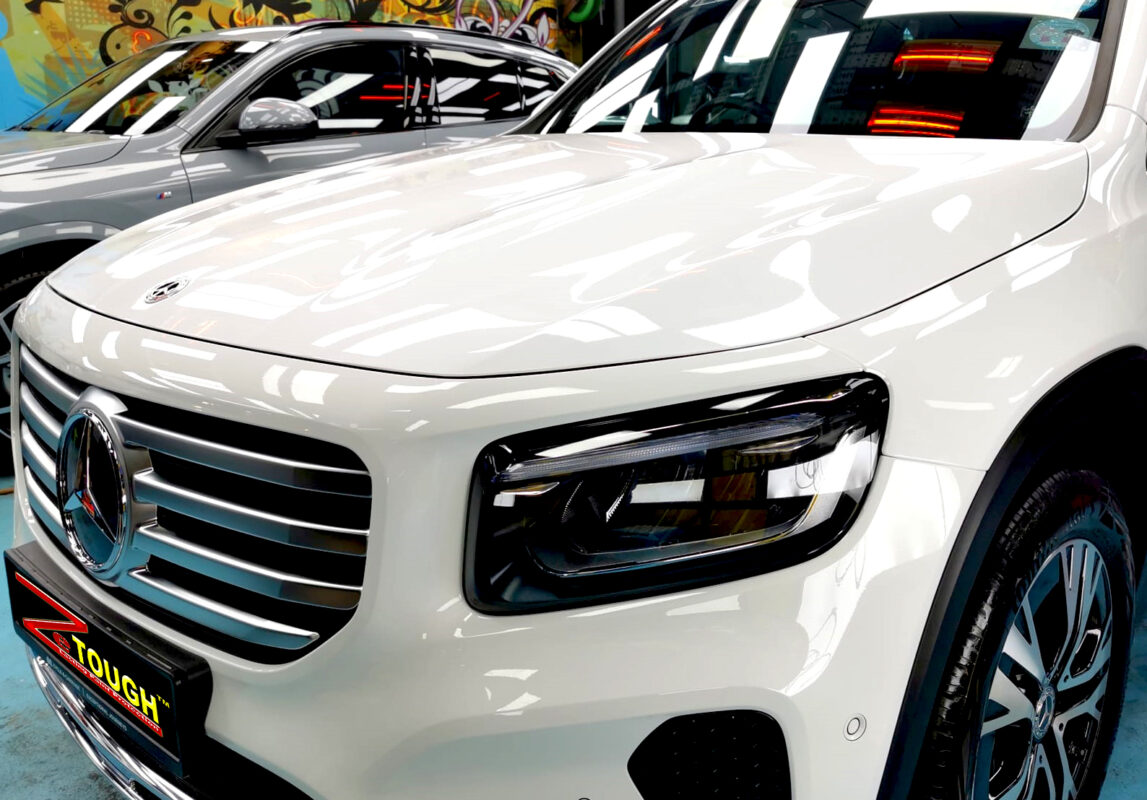 The Mercedes-Benz GLB180 from a side angle after the ceramic coating.