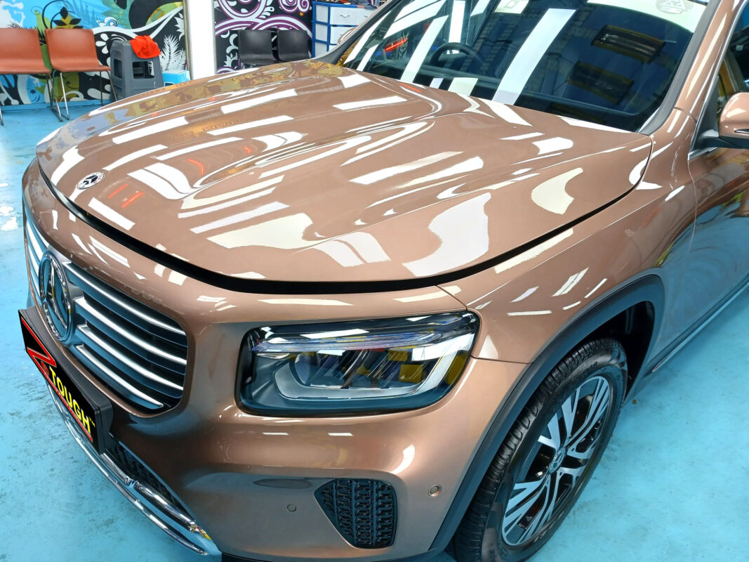 The Mercedes-Benz GLB180 from a side angle after the titanium coating.