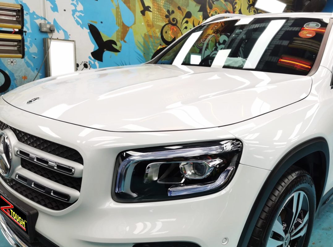 The Mercedes-Benz GLB180 from a side angle after the titanium coating.