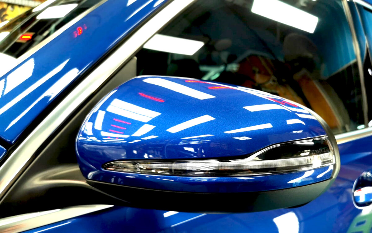 Side panel of the Mercedes-Benz GLB180 with the ceramic finish locked in.