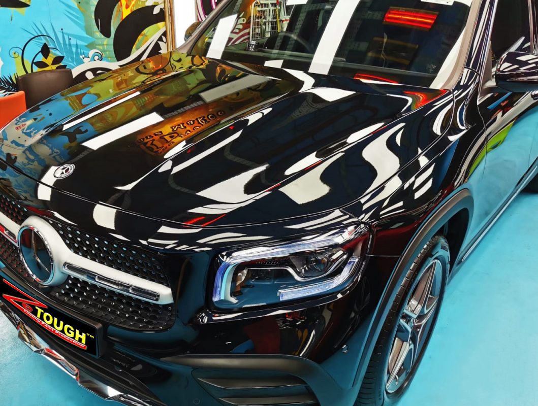 The Mercedes-Benz GLB200 from a side angle after the titanium coating.