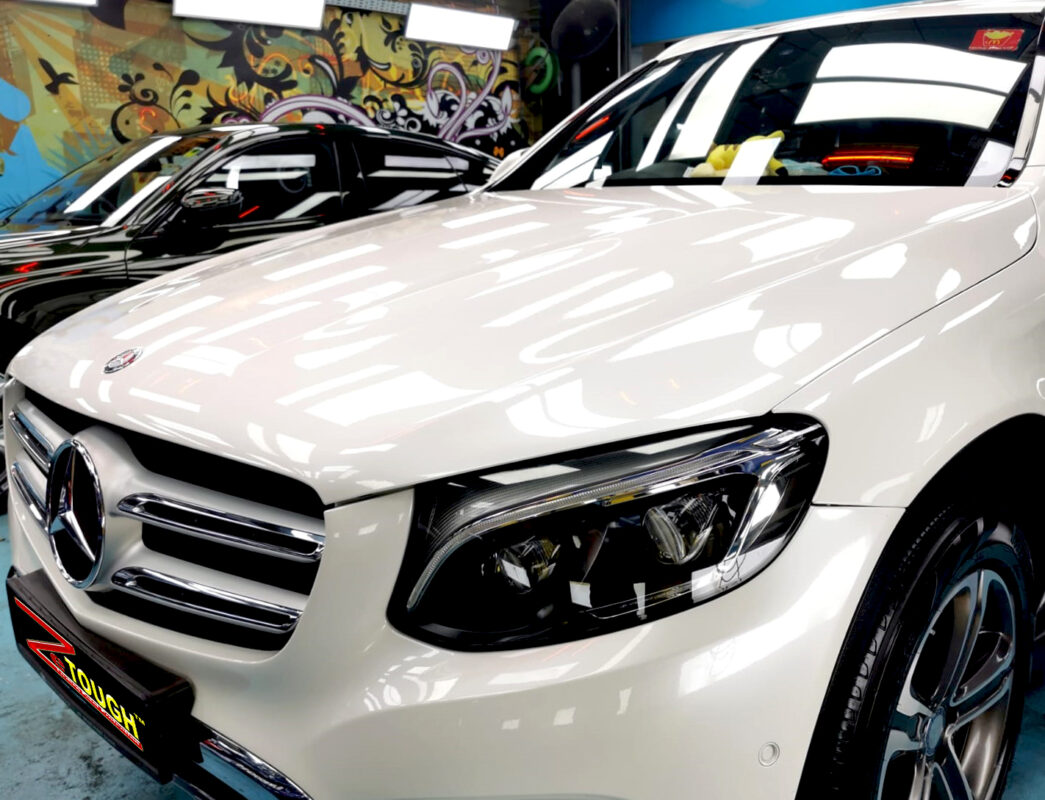 The Mercedes-Benz GLC 250 from a side angle after the ceramic coating.