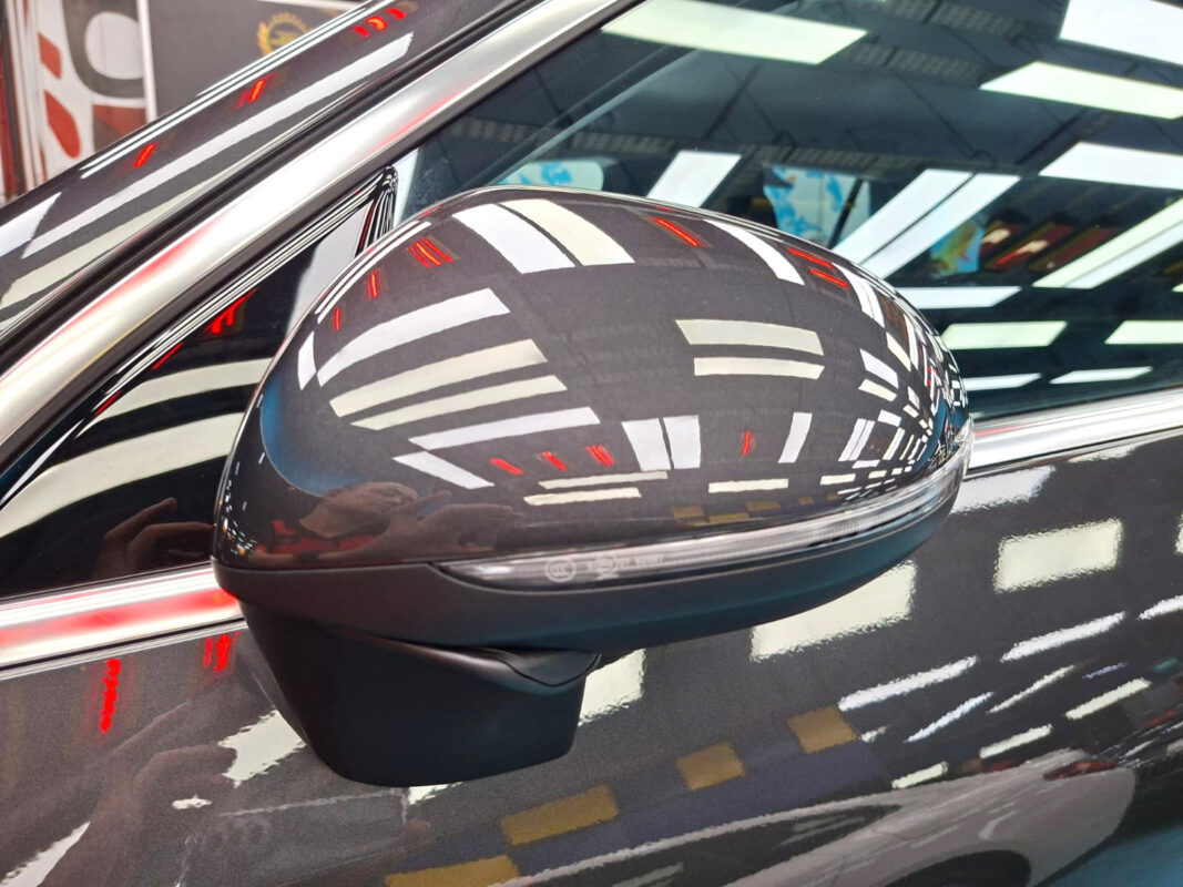 Side panel of the Mercedes-Benz GLC200 with the ceramic finish locked in.