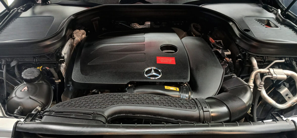 The GLC200's coated paintwork showing clean reflections.
