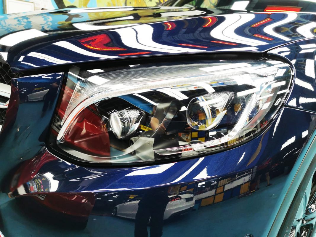 The GLC200's coated paintwork showing clean reflections.